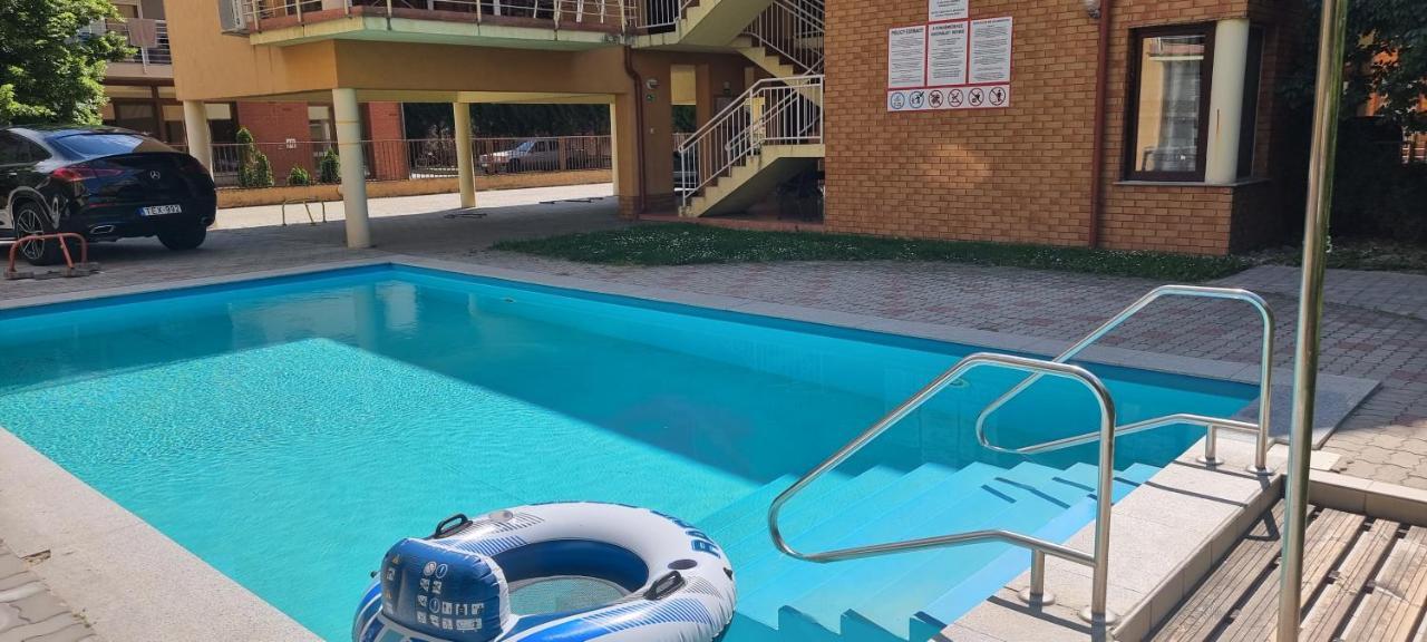 Apartman For 4 Siofok Dış mekan fotoğraf